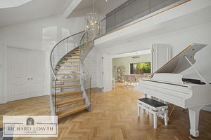 Impressive Hallway- click for photo gallery